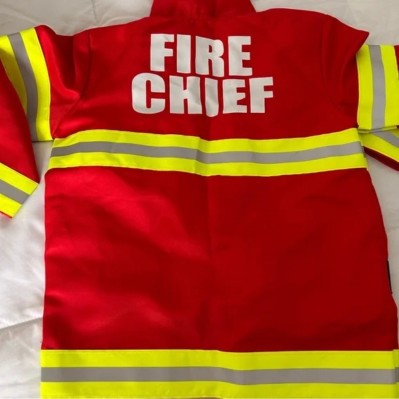 Melissa And Doug Fire Chief Role play Costume Set Ages 3 To 6 NIOB - Picture 7 of 9